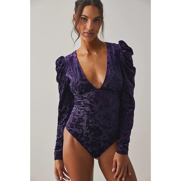 Free People XS Magic Hour Velvet Bodysuit Deep Sea Combo V-Neck Puff Sleeve NWT - Picture 1 of 16